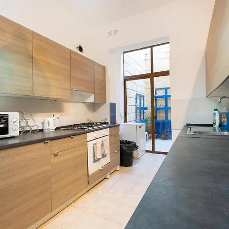 Villa Spacious With Private Pool & Bbq In St'pauls By 360 Estates