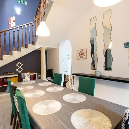 Spacious With Private Pool & Bbq In St'pauls By 360 Estates * St. Paul's Bay