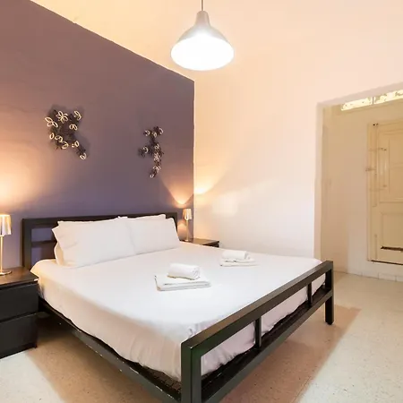 Spacious With Private Pool & Bbq In St'pauls By 360 Estates Villa