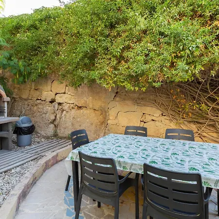 Villa Spacious With Private Pool & Bbq In St'pauls By 360 Estates St. Paul's Bay