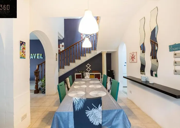 Βίλα Spacious With Private Pool & Bbq In St'pauls By 360 Estates