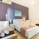 Spacious With Private Pool & Bbq In St'pauls By 360 Estates *