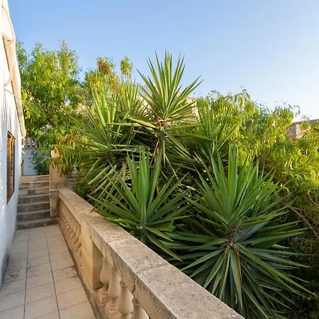 Βίλα Spacious With Private Pool & Bbq In St'pauls By 360 Estates Σεντ Πόλς Μπέι